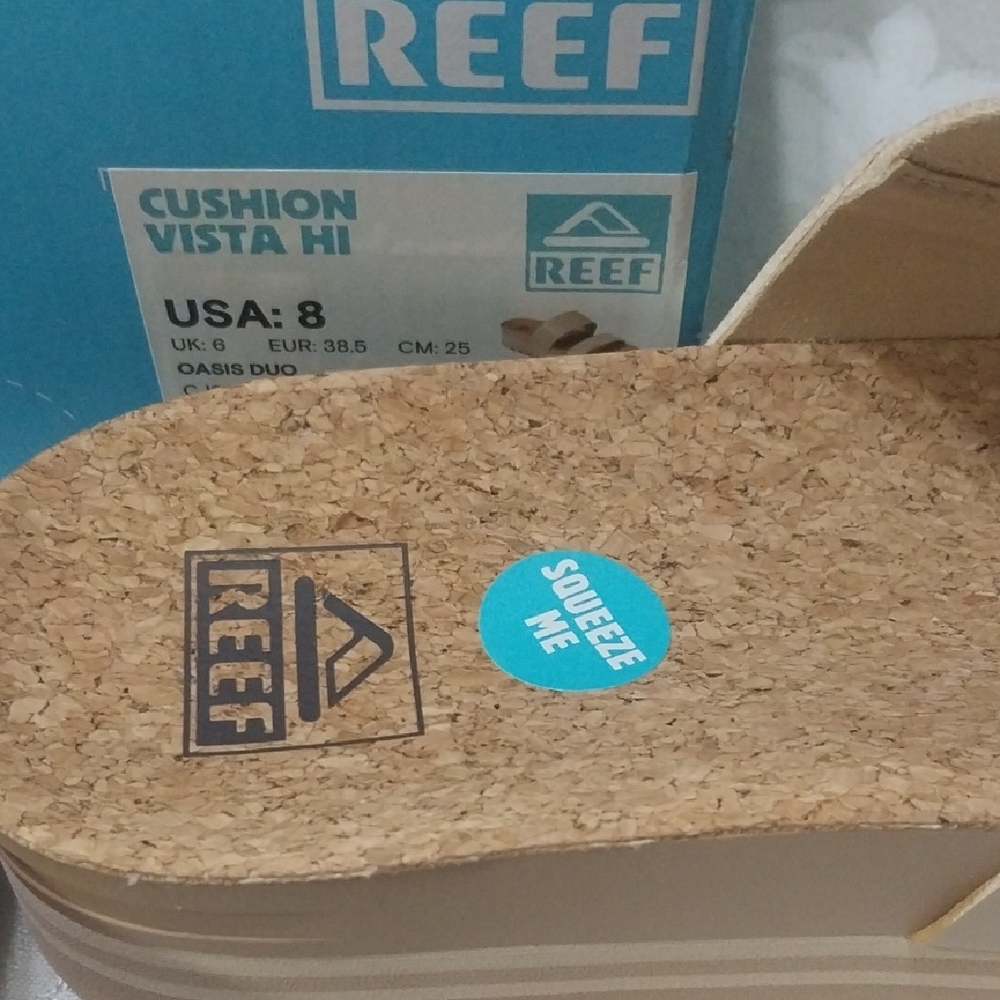 New Womens Size 8 Reef Tan Double Strap Cork Sandals. - Picture 3 of 8